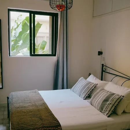 Rhodes Backpackers Boutique And Hostel