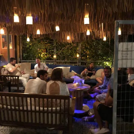 Rhodes Backpackers Boutique And *