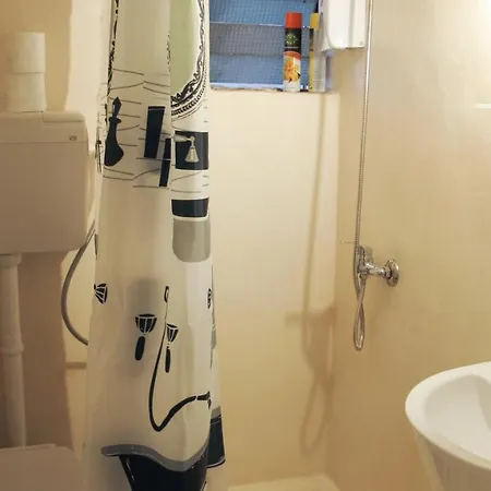 Rhodes Backpackers Boutique And