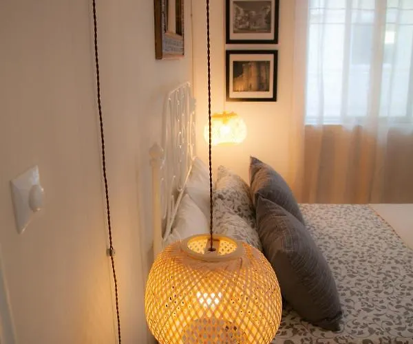 Rhodes Backpackers Boutique And *