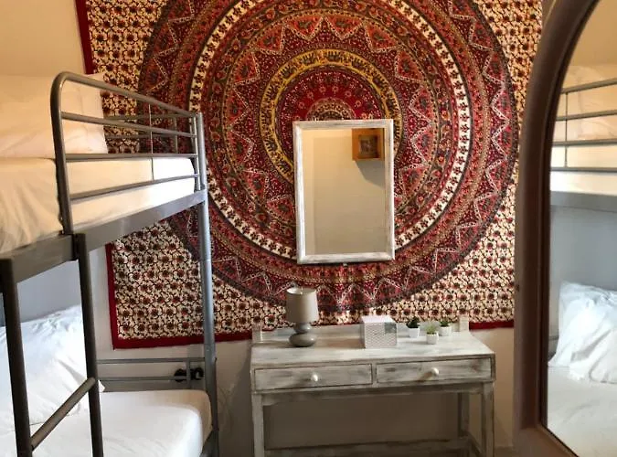 Hostel Rhodes Backpackers Boutique And