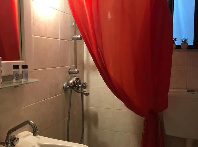 Hostel Rhodes Backpackers Boutique And *