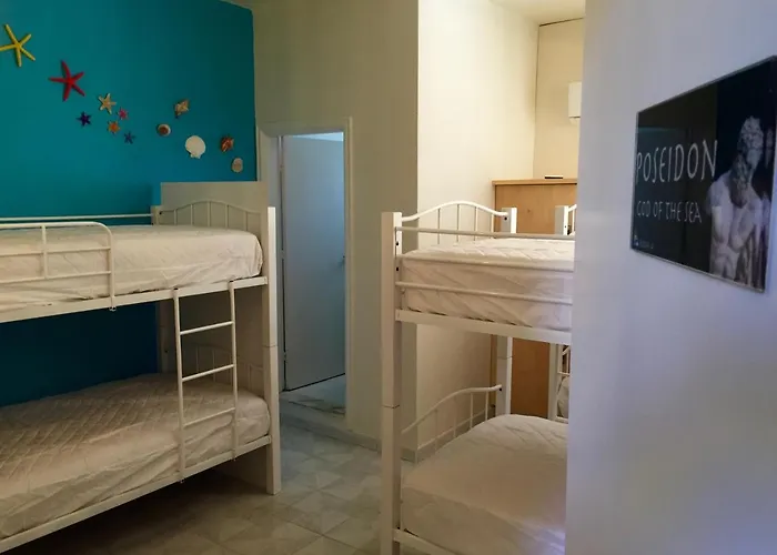 Rhodes Backpackers Boutique And Hostel